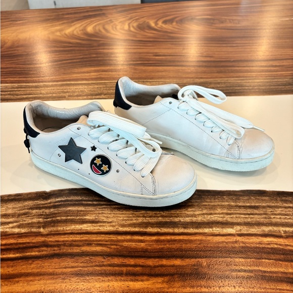 Coach Customized Woman’s Sneakers - Picture 6 of 6